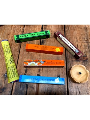 Tibetan Incense Gift Set contains Green Tara, Orange Healing, Kalachakra, Wisdom & Shambala Incense plus incense holder and Prayer Flags Tibetan Incense Gift Set contains Green Tara, Orange Healing, Kalachakra, Wisdom & Shambala Incense plus incense holder and Prayer Flags